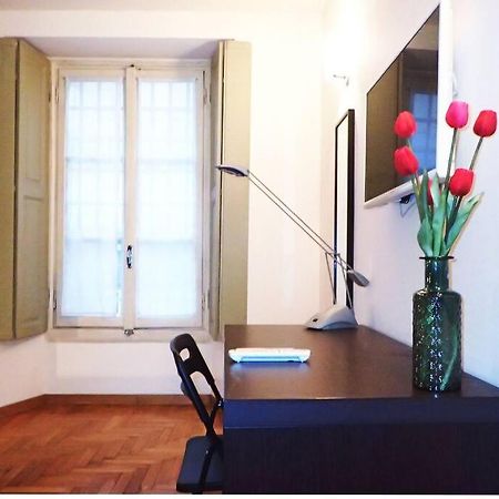 Urban House - Elegant Apartment Brera Milan Center Buitenkant foto
